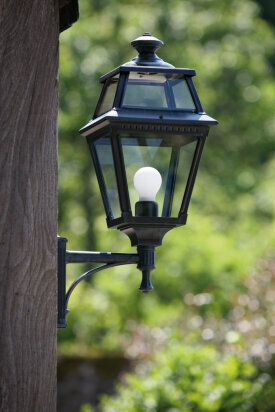 Place des Vosges 02.04. | klassische Wandleuchte von Roger Pradier